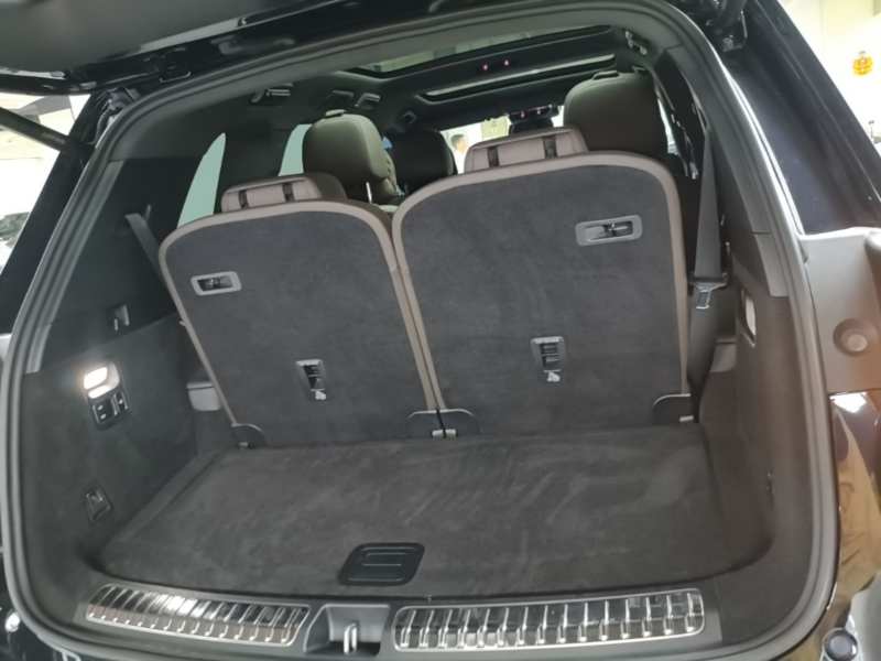 Used Li Auto L8 2023 Pro Model — 18