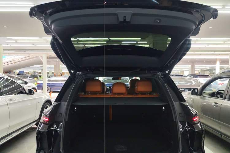 Used Li Auto L6 2024 Pro Model Trunk