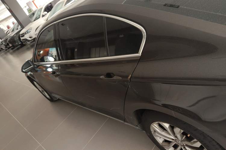 Used Volkswagen Magotan 2017 330TSI DSG Luxury Model
