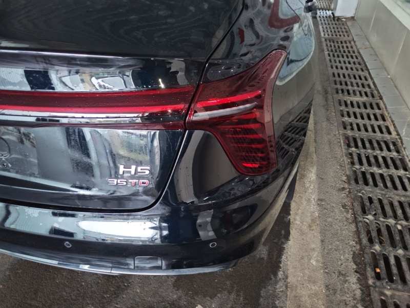 Used Hongqi H5 2025 Model 1.5T DCT Xuan Ying 2 Million Units Commemorative Edition — 7