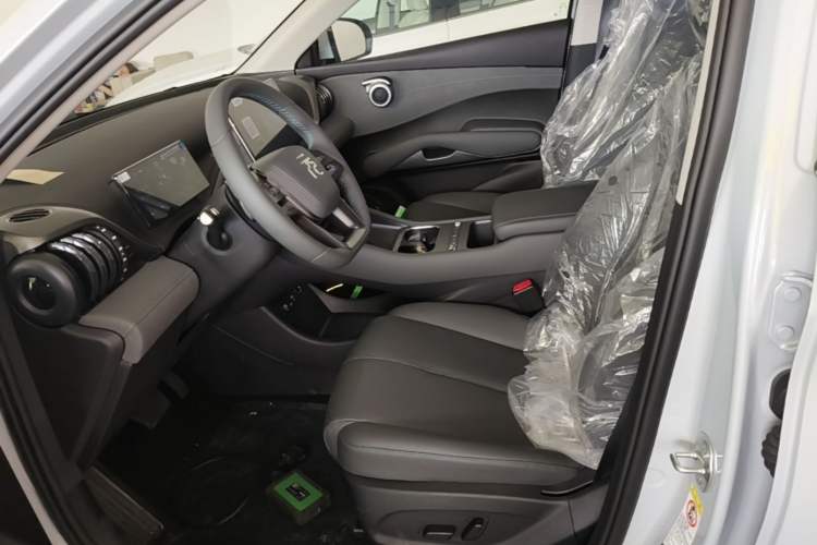 Used BYD Yuan PLUS 2025 Intelligent Driving Version 430 KM – Leading Edition