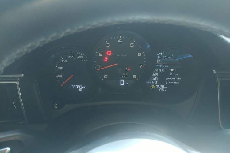 Used Porsche Macan 2017 Macan 2.0T Instrument Cluster