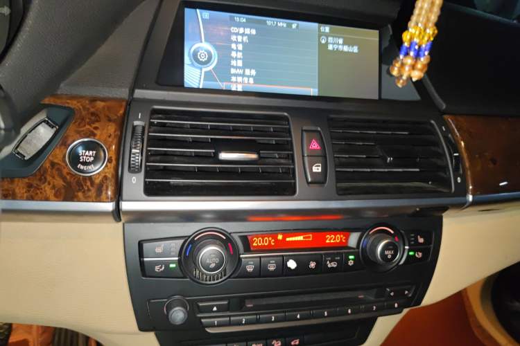 Used BMW X5 2011 xDrive35i Luxury Model Audio And AC Panel