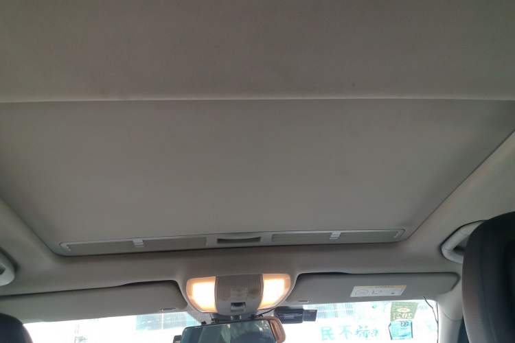 Used Mercedes-Benz C-Class 2013 C 180 Classic Grand Edition