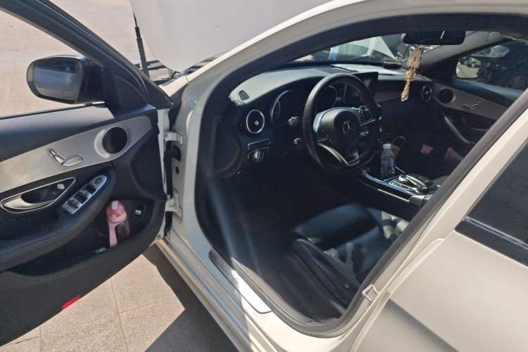 Used Mercedes-Benz C-Class 2015 C 200 Sport Edition
