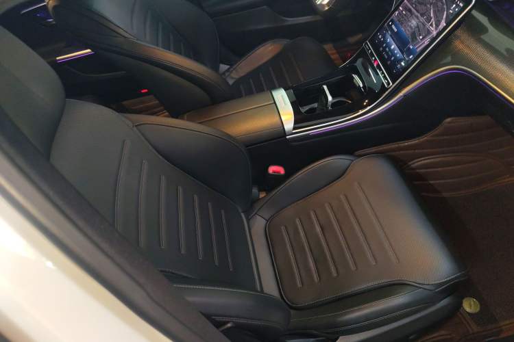 Used Mercedes-Benz C-Class 2022 Restyled C 260 L Sport Edition
