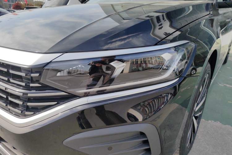 Used Volkswagen Passat 2026 Model, Outstanding 380TSI Longteng Edition
