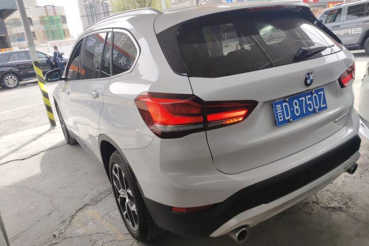 Used BMW X1 2020 sDrive25Li Leading Model
