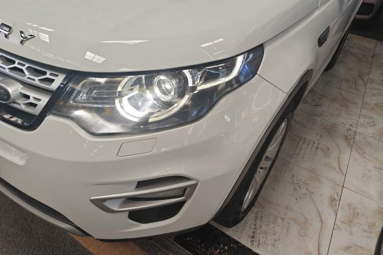 Used Land Rover Discovery Sport 2016 2.0T HSE Left Front Headlight