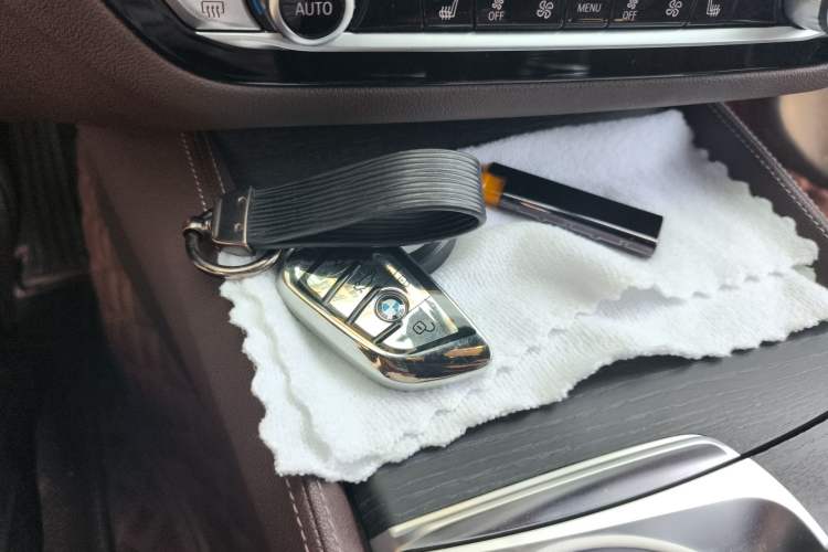 Used BMW 5 Series 2021 530Li Leading Model M Sport Package
