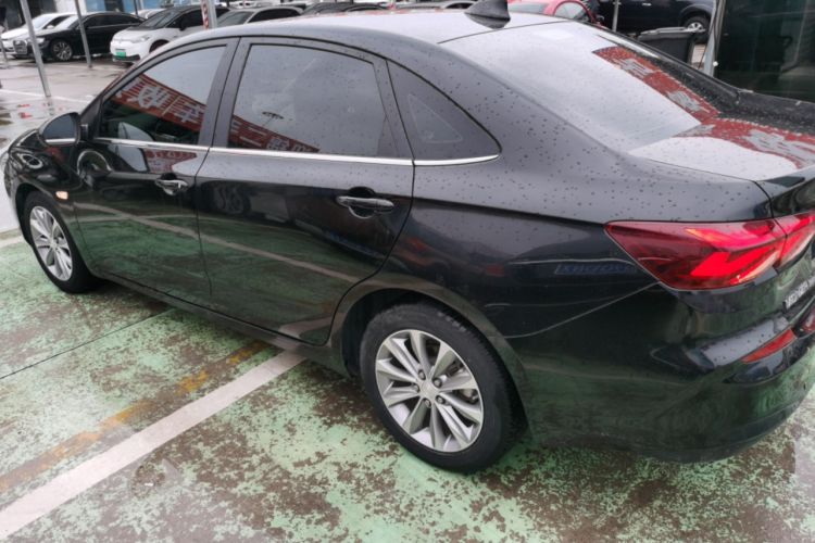 Used Chevrolet Monza 2020 320 Automatic Enjoyment Edition