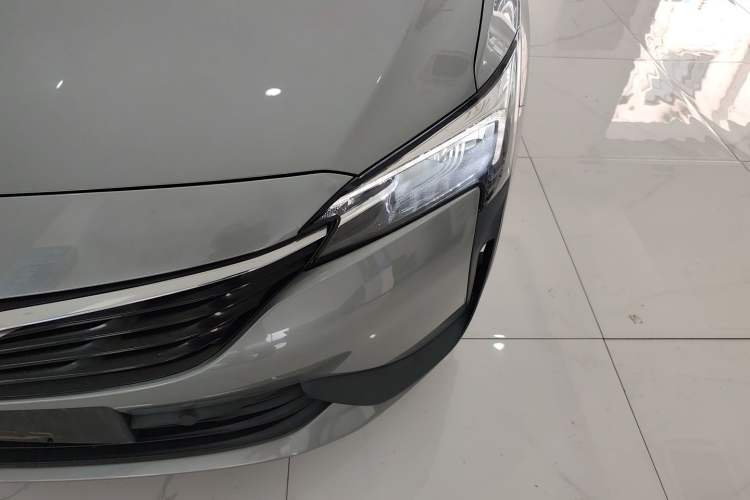Used Buick Velite 6 2022 Plug-in Hybrid Connected Fashion Model Left Front Headlight