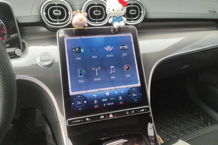 Used Mercedes-Benz C-Class 2023 Facelift C 260 L Audio And AC Panel