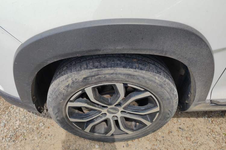 Used Chery Tiggo 3X 2018 1.5L Manual Elite Edition Left Front Wheel Hub