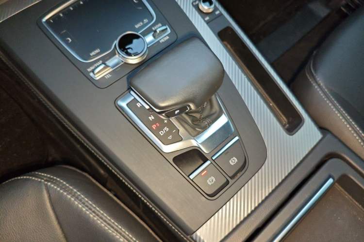 Used Audi Q5L 2020 45 TFSI Prestige Fashion Model