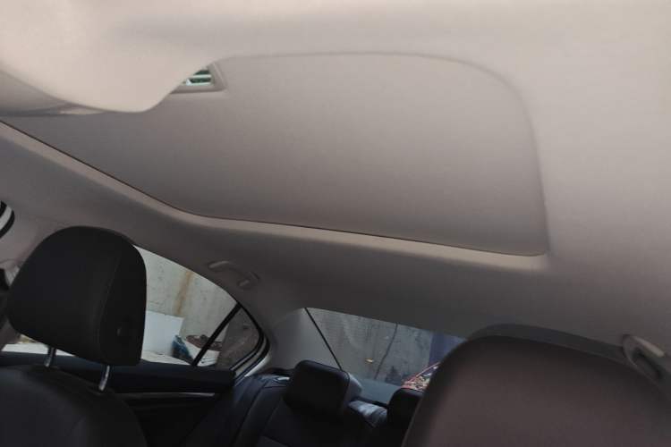 Used Volkswagen Bora 2021 1.5L Automatic Comfort Smart Connect Edition Headliner