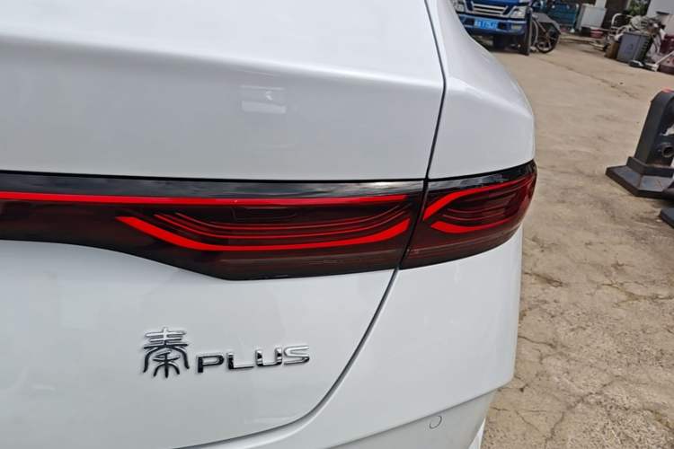 Used BYD Qin PLUS 2025 DM-i Smart Drive 55KM Leading Model