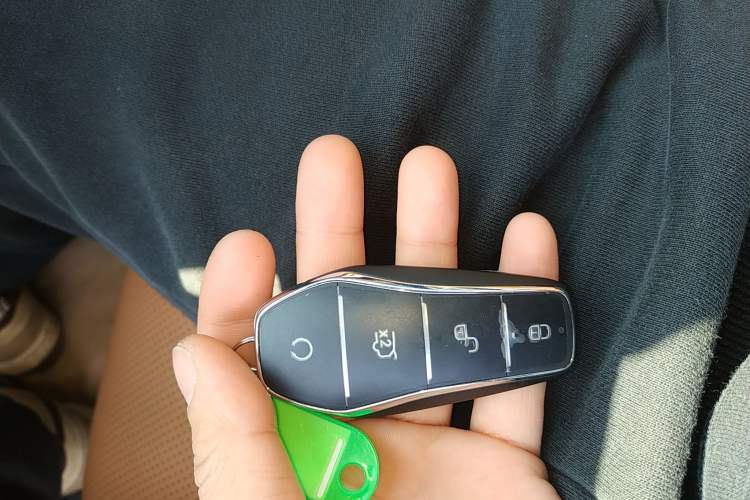 Used BYD Han L 2025 DM-p Four-Wheel-Drive LiDAR Flagship Model Vehicle Key