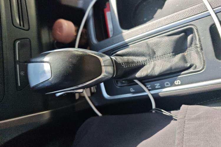 Used Ford Kuga 2019 EcoBoost 180 Two-Wheel-Drive Platinum Edition China VI Standard