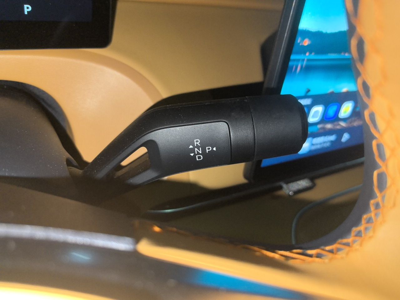 Geely Galaxy Xingjian 7 EM-i 2025 120km Exploration+ Version — снимка 11