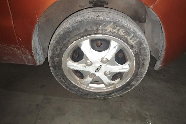 Used Chery QQ3 2012 Fashion Edition 1.0L Manual Champion Version
