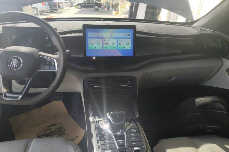 Used BYD Qin PLUS 2024 HONOR Edition DM-i 55KM Leading Model