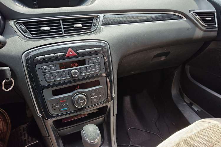 Used Peugeot 308 2014 Enjoy Edition Classic 1.6L Automatic Premium Model
