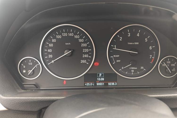 Used BMW 3 Series 2015 320Li Fashion Model