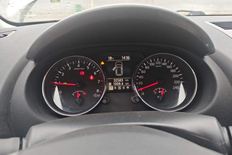 Used Nissan Qashqai 2015 2.0 XL Coolfire CVT 2WD Instrument Cluster