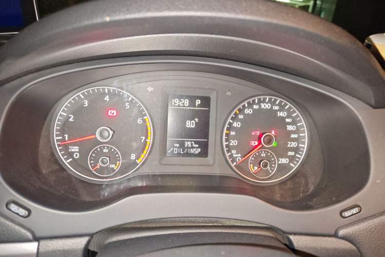 Used Volkswagen Sagitar 2014 Revised Version 1.4TSI Automatic Fashion Edition