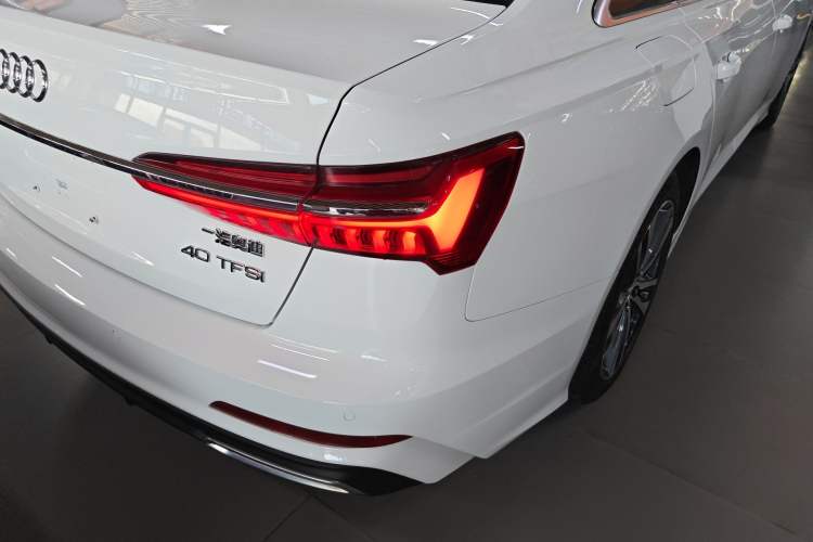 Used Audi A6L 2020 40 TFSI Luxury Dynamic Edition Right Rear Taillight