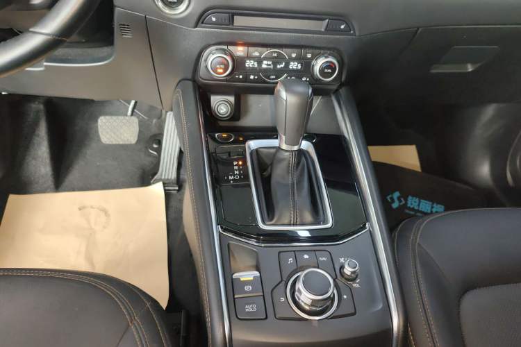 Used Mazda CX-5 2017 2.5L Automatic 4x4 Flagship Version China VI Standard
