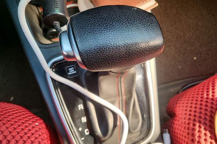 Used Kia KX Cross 2017 1.4L AT GLS
