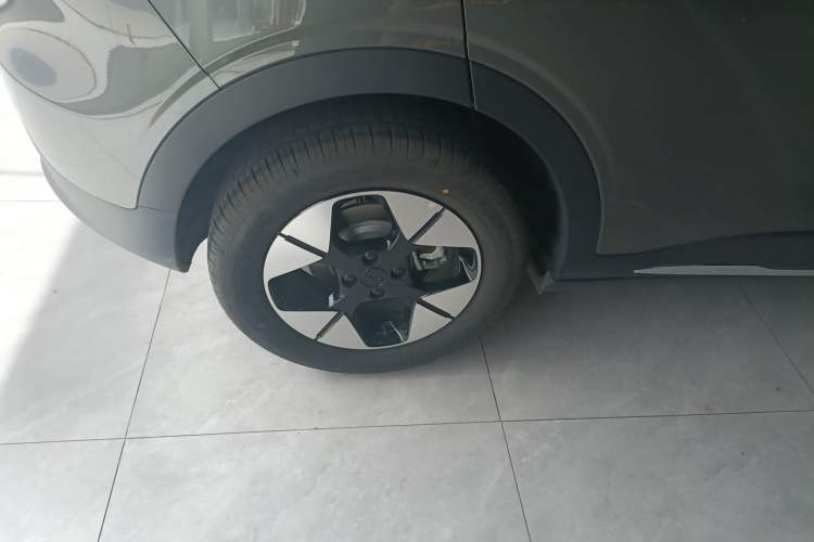 Used Geely Galaxy Geome 2025 310km Dream Edition Exterior 5