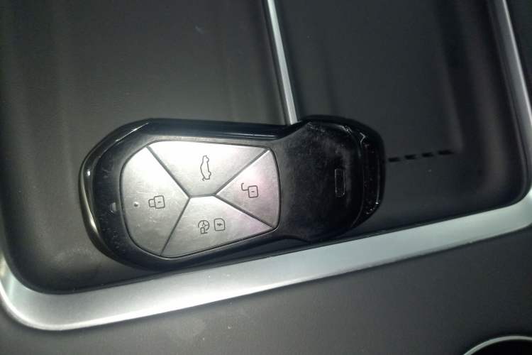 Used XPeng G9 2025 625 Long-Range Max
