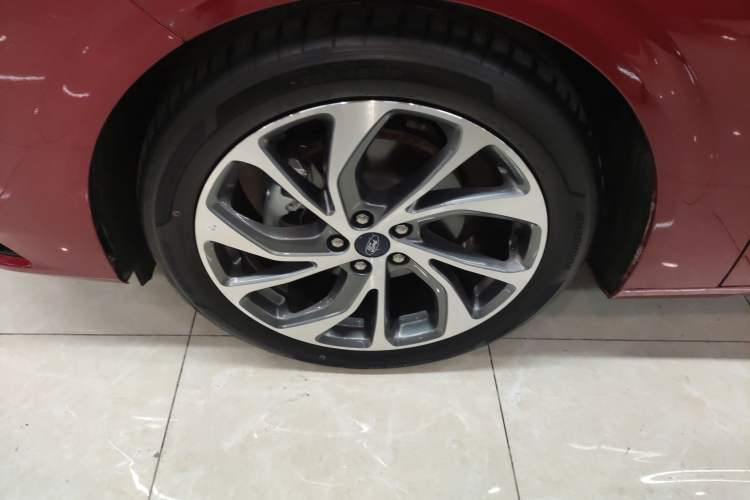 Used Ford Mondeo 2025 2.0T EcoBoost Ultimate Edition
