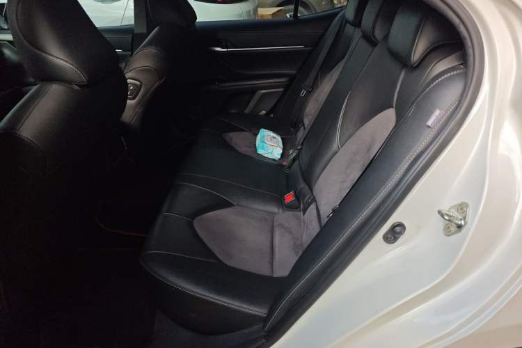 Used Toyota Camry 2021 2.0S FENGSHANG Edition