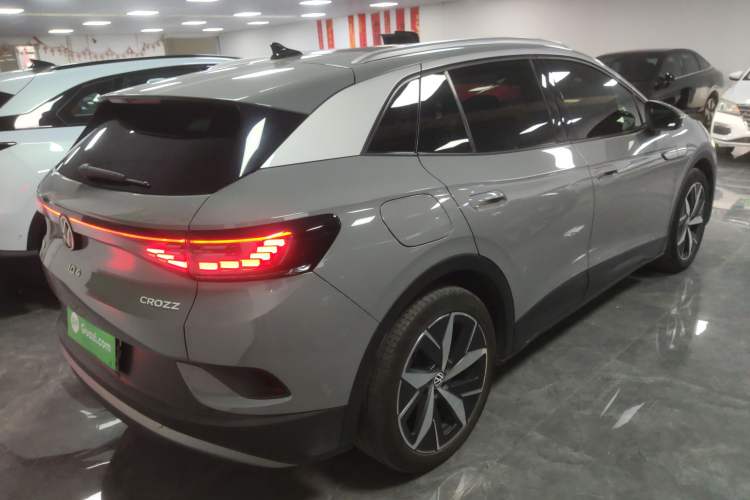 Used Volkswagen ID.4 CROZZ 2021 Long-Range PURE+ Two-Wheel Drive Version