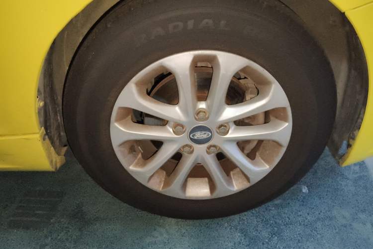 Used Ford Focus 2011 Hatchback 1.8L Automatic Fashion Edition
