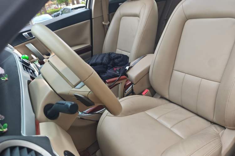 Used Roewe 550 2012 550 1.8L Automatic Value Edition
