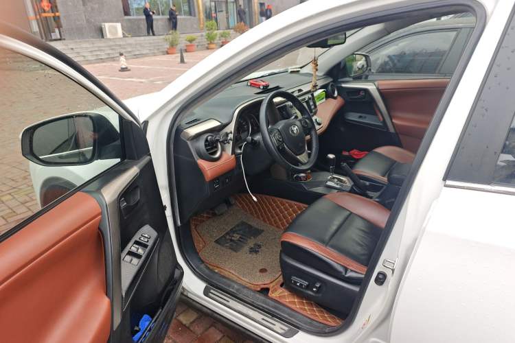 Used Toyota RAV4 2013 2.5L Automatic 4x4 Elite Edition