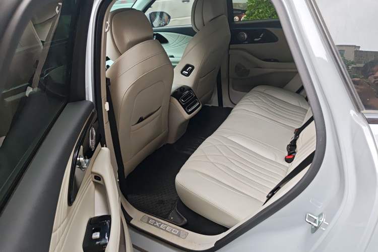 Used EXEED Stellar 2023 400T Four-Wheel Drive Luxury Edition Left Rear Seat