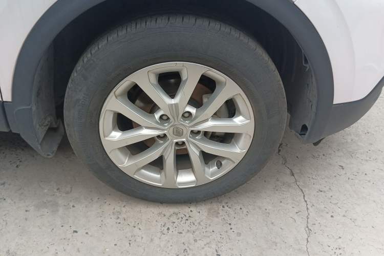 Used Renault Kadjar 2017 2.0L Two-Wheel Drive Comfort Edition
