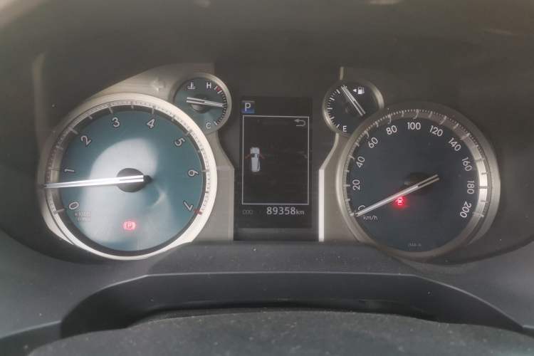 Used Toyota Prado 2019 3.5L Automatic TX-L Deluxe Edition with Rear-Mounted Spare Tire Instrument Cluster