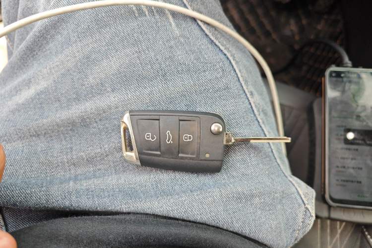 Used Volkswagen T-Cross 2021 1.5L Automatic Comfort Edition Vehicle Key