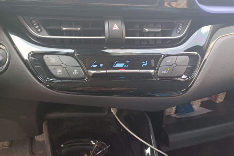 Used Toyota C-HR 2020 2.0L Leading Edition
