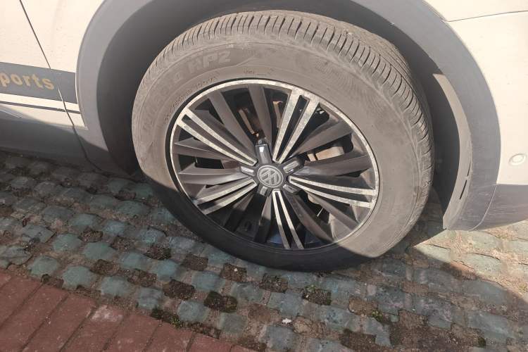 Used Volkswagen Tiguan L 2018 330TSI Automatic Two-Wheel Drive Flagship Edition