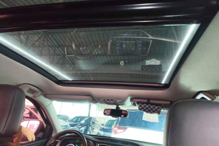 Used Toyota Highlander 2017 2.0T Four-Wheel Drive Luxury Edition 7 Seats