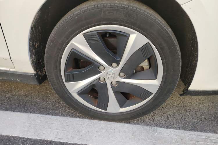 Used BAIC Beijing EU5 2018 R550 Smart Trend Edition
