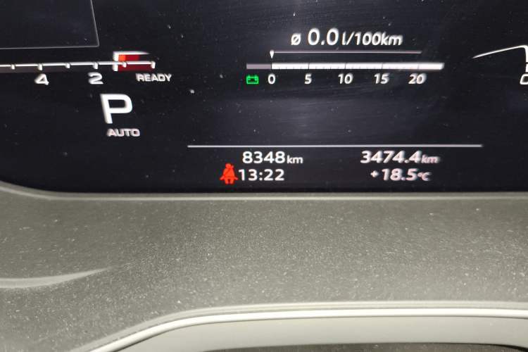 Used Audi A4L 2022 45 TFSI quattro Prestige Dynamic Edition Odometer Close Up